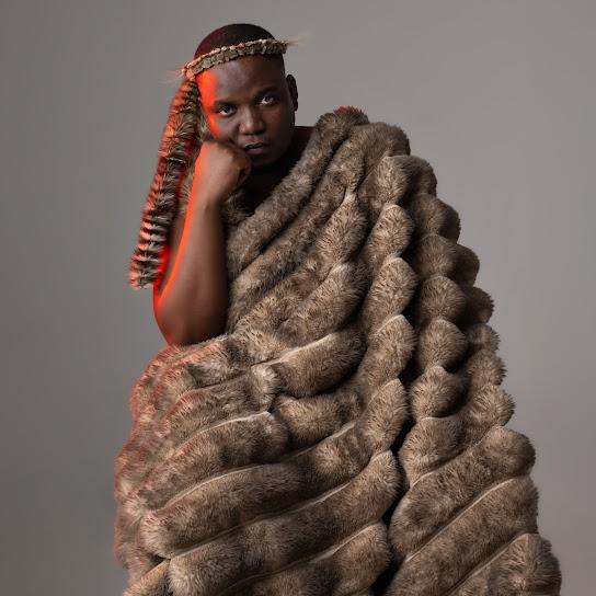 Mnqobi Yazo - Makasane