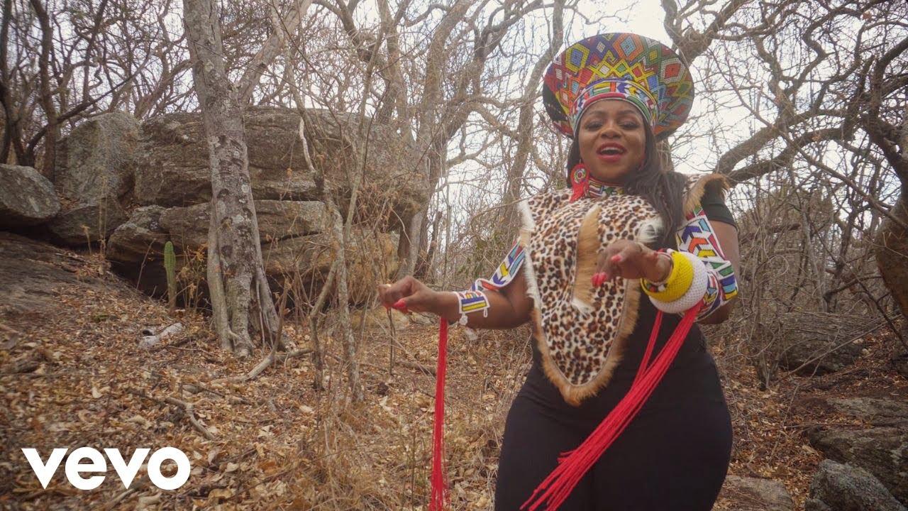 Sandra Ndebele - Umuzi